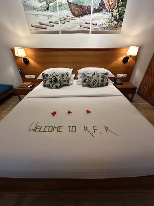 Zimmer Reethi Faru Resort