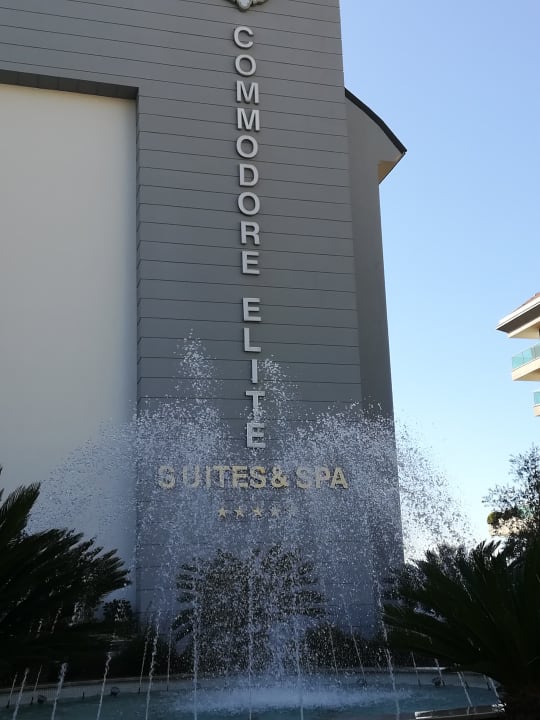 Außenansicht Commodore Elite Suites & Spa - Adults only
