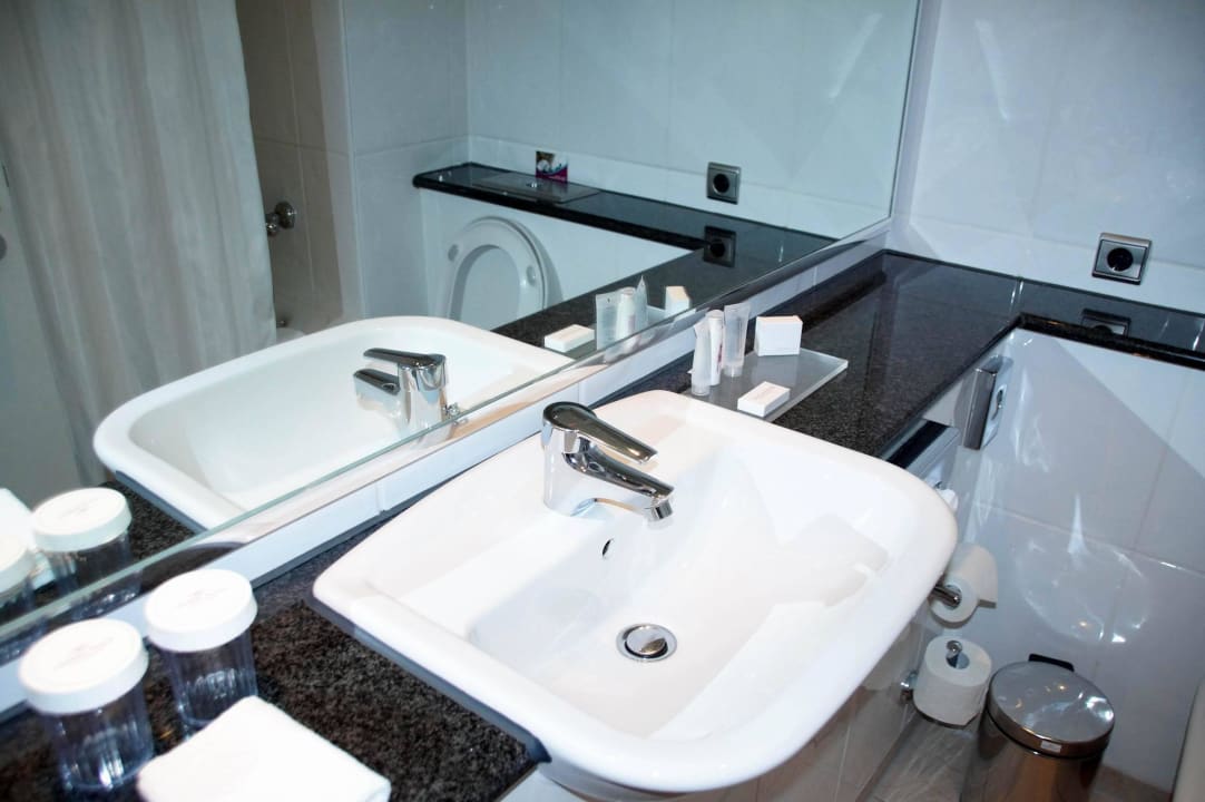 Bad WC Crowne Plaza ® Hamburg - City Alster