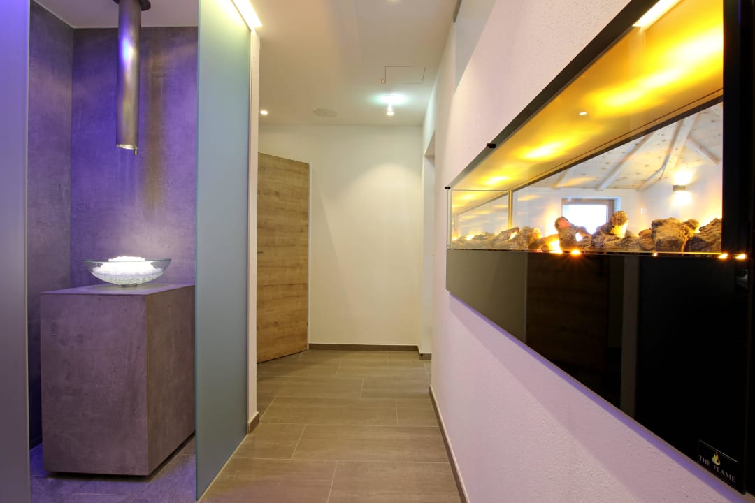 Kneippbereich mit Eisbrunnen Aktiv Hotel Schwarzer Adler