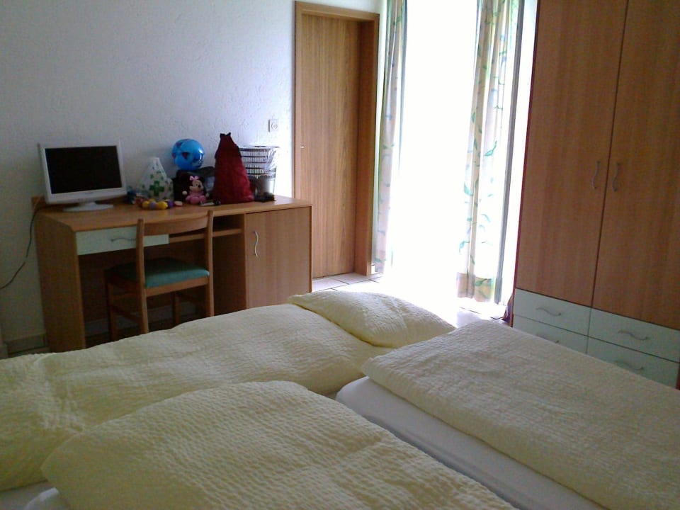 Doppelzimmer mit Zustellbett für Kind Hotel Albergo Mimosa