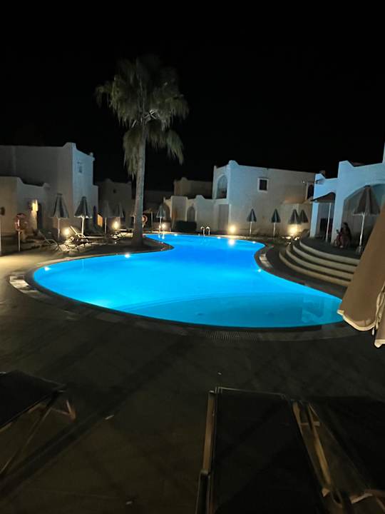 Pool Aeolos Beach Hotel