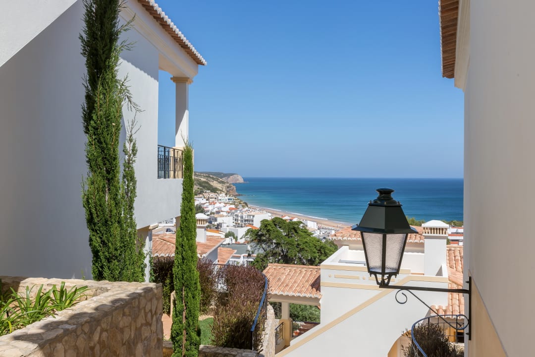 Ausblick NAU Salema Beach Village