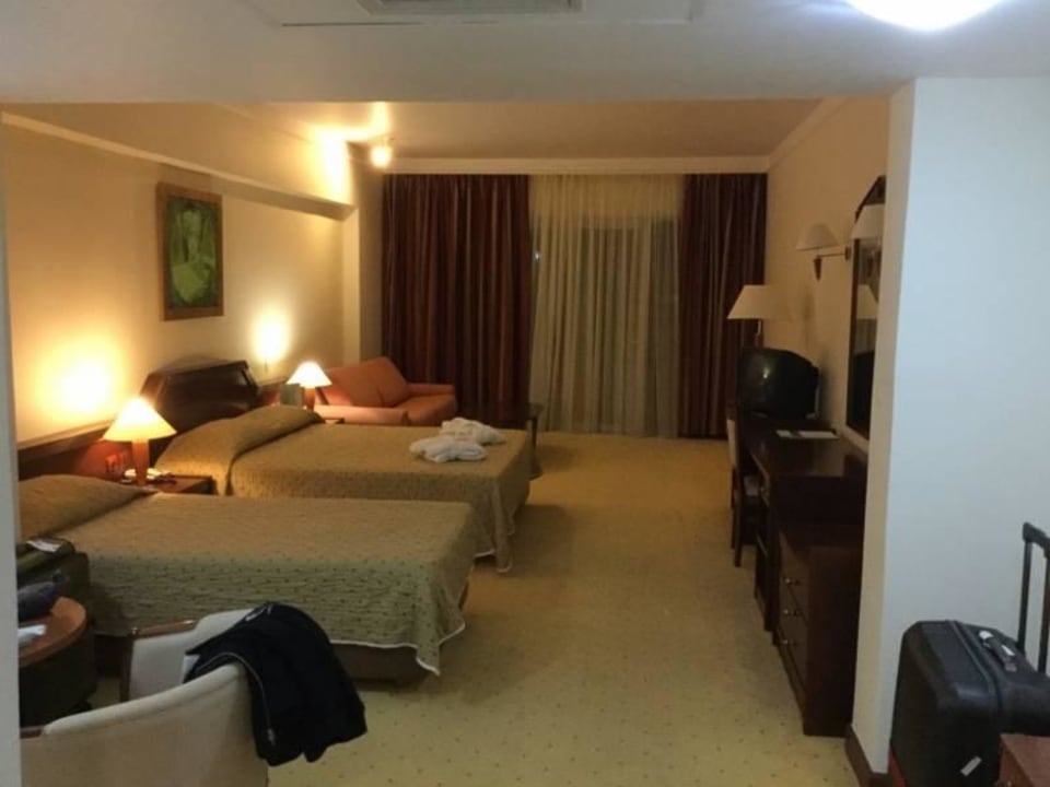 Juniorsuite  Kipriotis Panorama Hotel & Suites