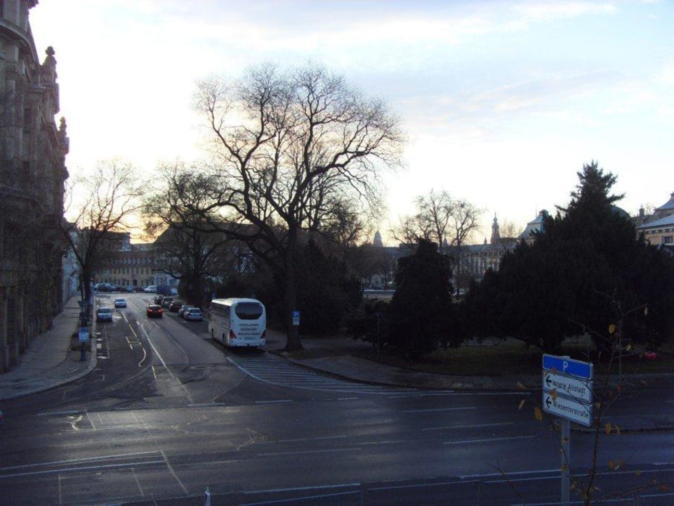 Ausblick vom Fenster  Motel One Dresden-Palaisplatz