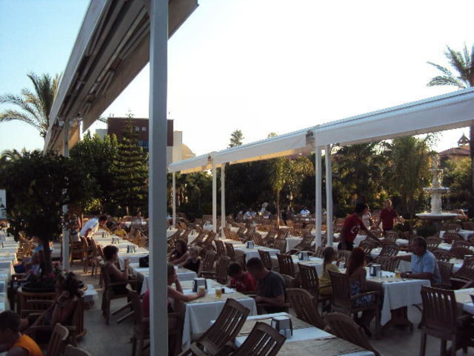 Essensbereich Saphir Hotel & Villas