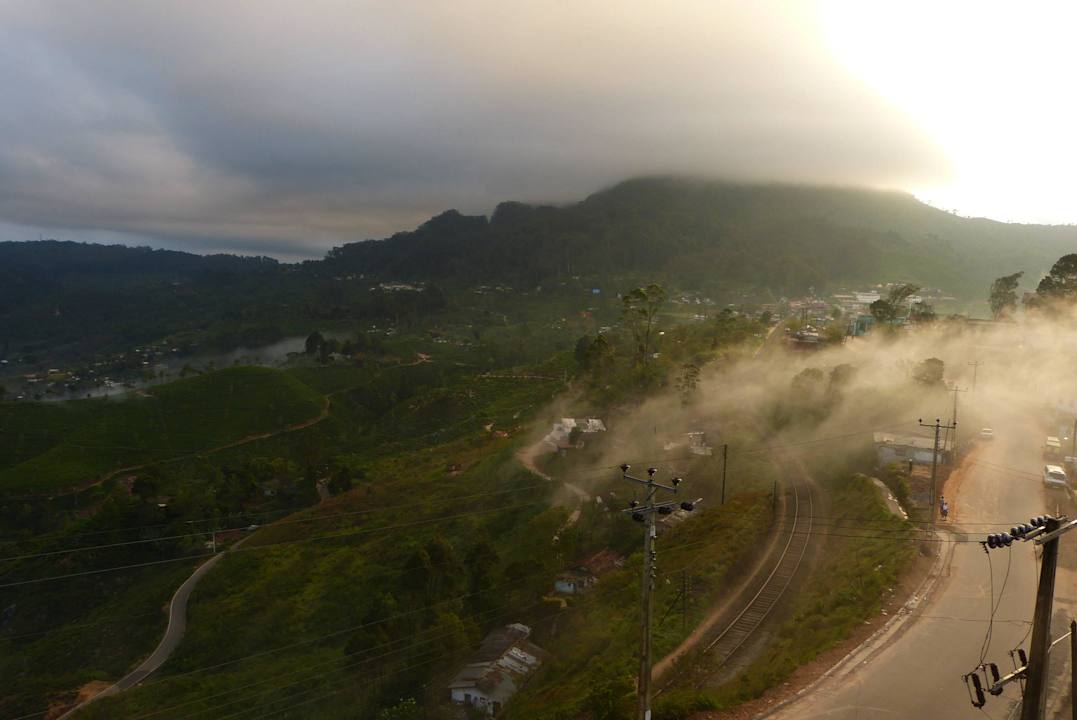 Widok z okna  Olympus Plaza Hotel