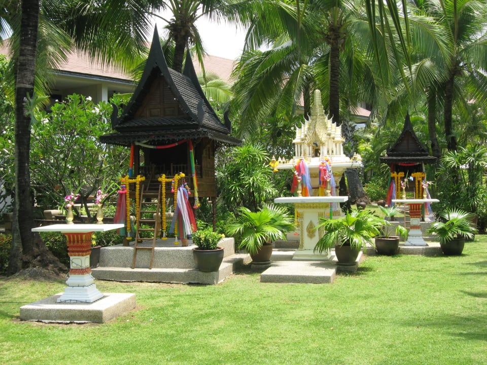 Tempelanlage im Garten Bandara Resort & Spa Samui