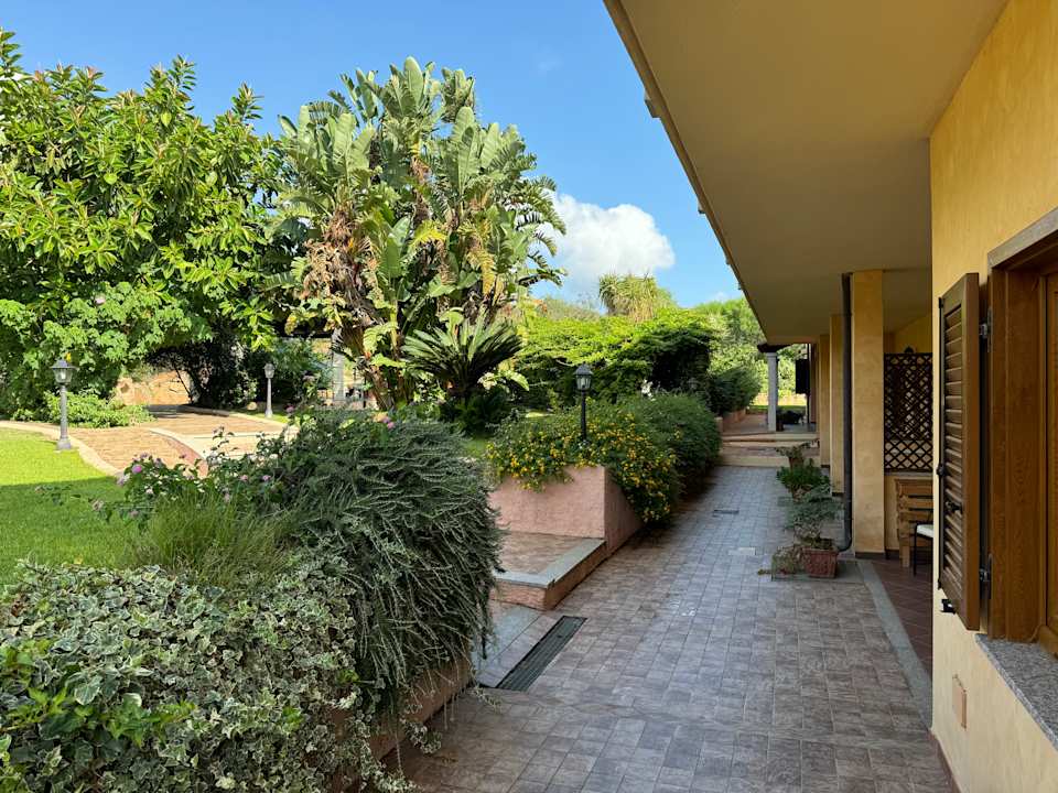 Gartenanlage Hotel Fenicottero Rosa