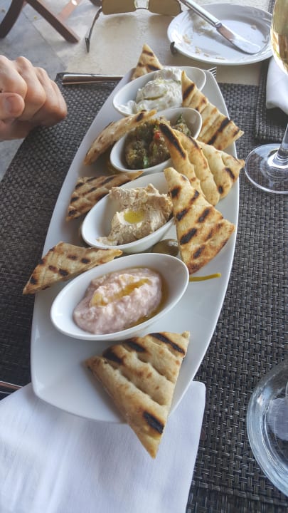 Am Poolrestaurant  Atlantica Belvedere Resort