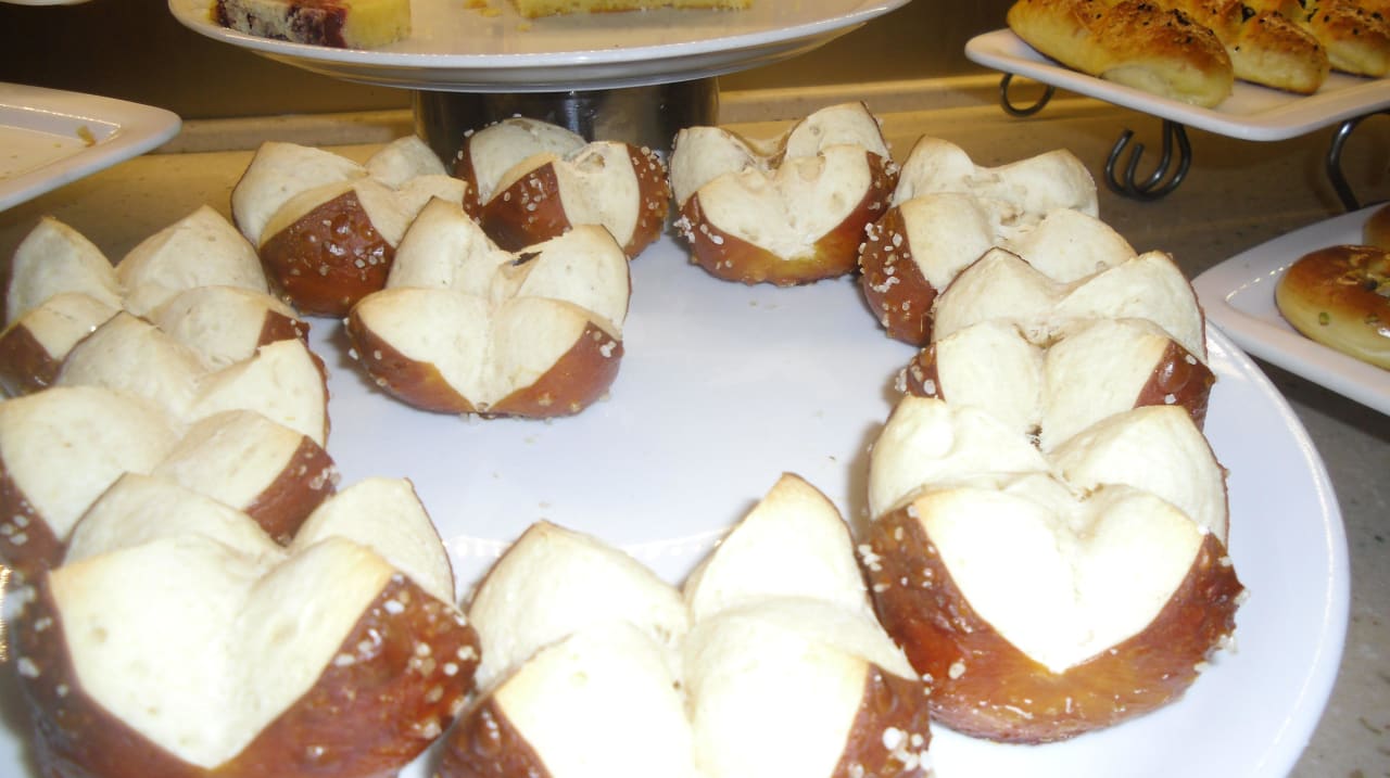 Knusprig Arum Barut Collection