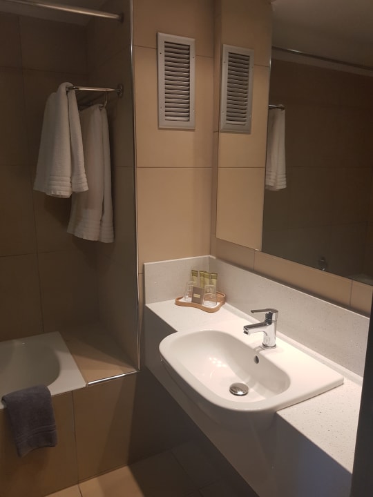 Zimmer Blue Lagoon Resort