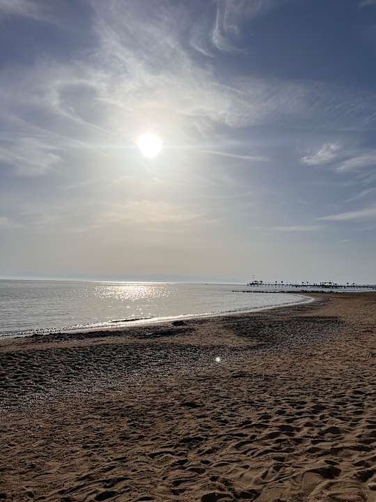 Strand Melas Resort Hotel