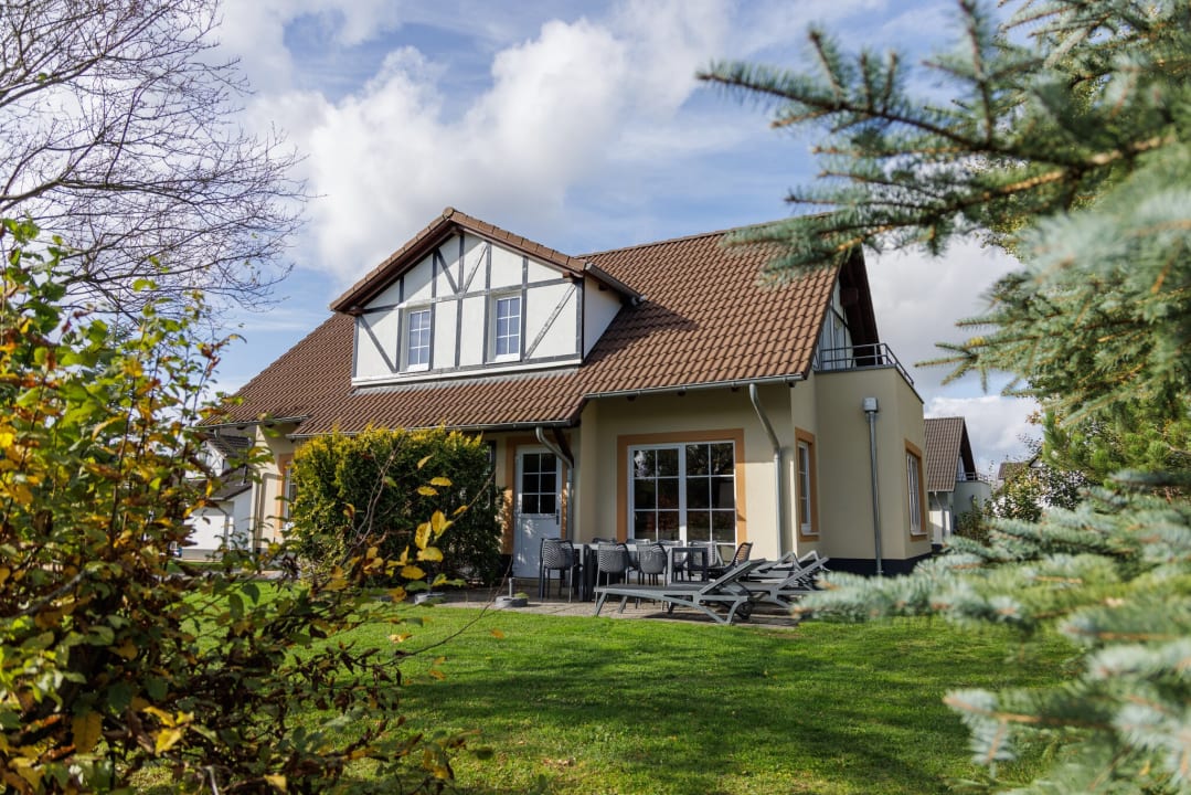 Außenansicht Roompot Ferienresort Cochem