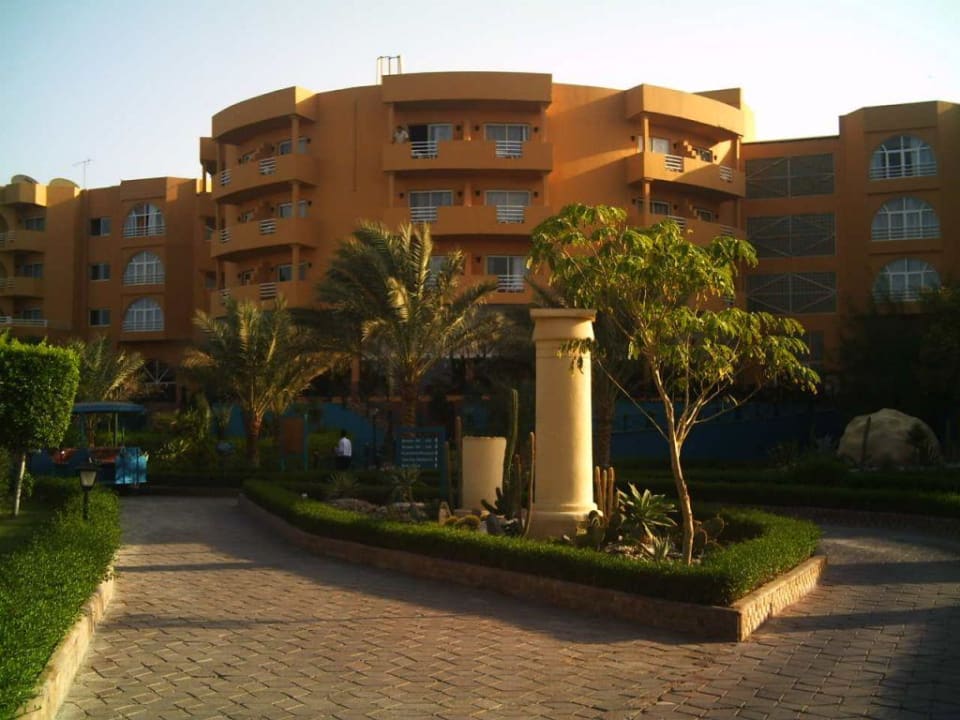 Ansicht Haupthaus Golden Beach Resort