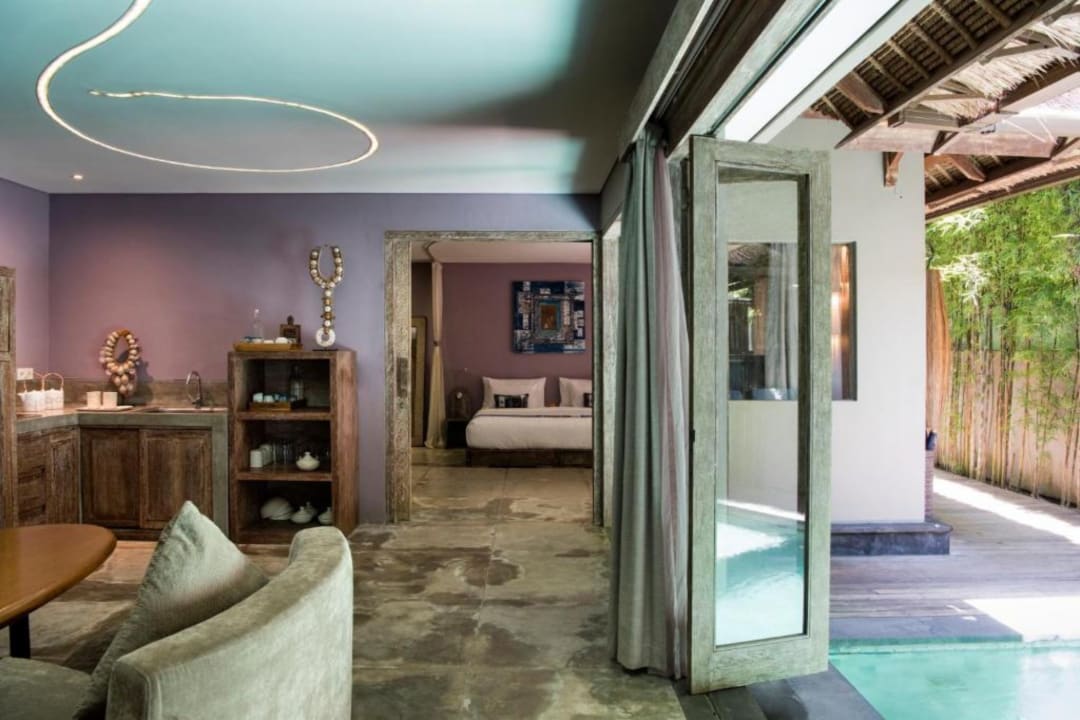 Zimmer Blue Karma Dijiwa Seminyak