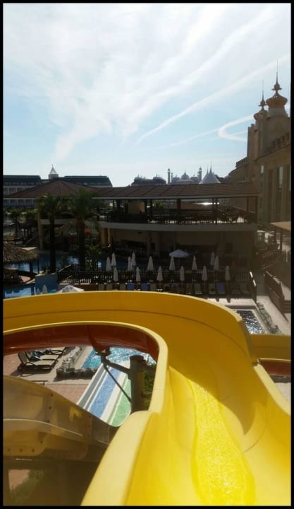 Sicht vom Rutschenturm Well Palace Side