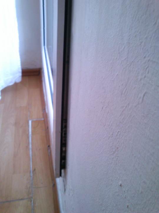 Balkontür schließt fast dicht  Altstadt Apartment Enteresan