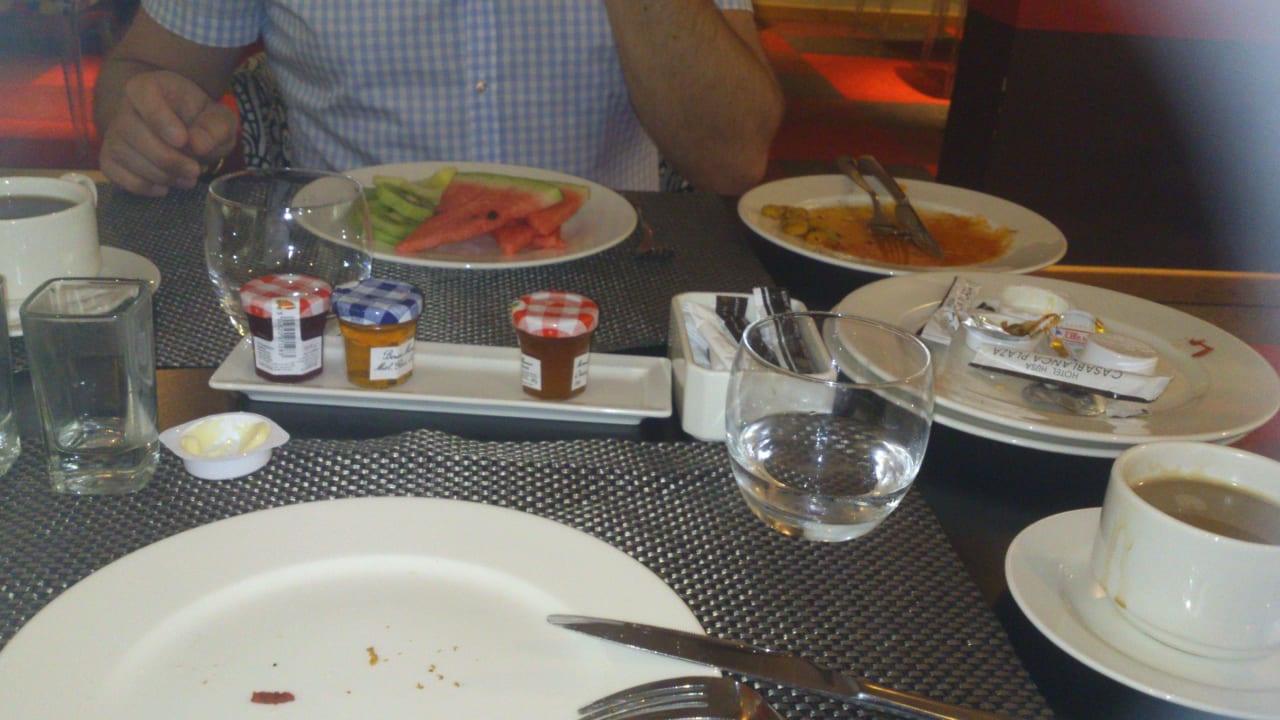 Service - kein Interesse! Mövenpick Hotel Casablanca