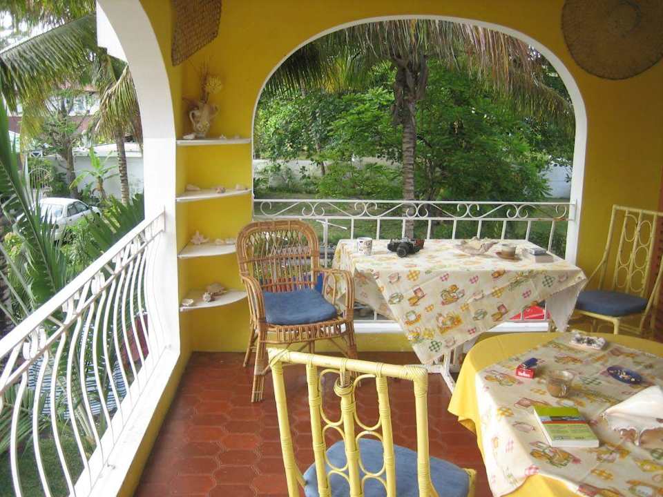 Frühstücksbalkon Hotel Noix de Coco