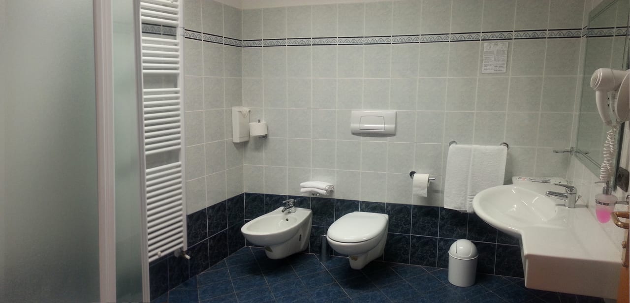 Zimmer Hotel Mercedes