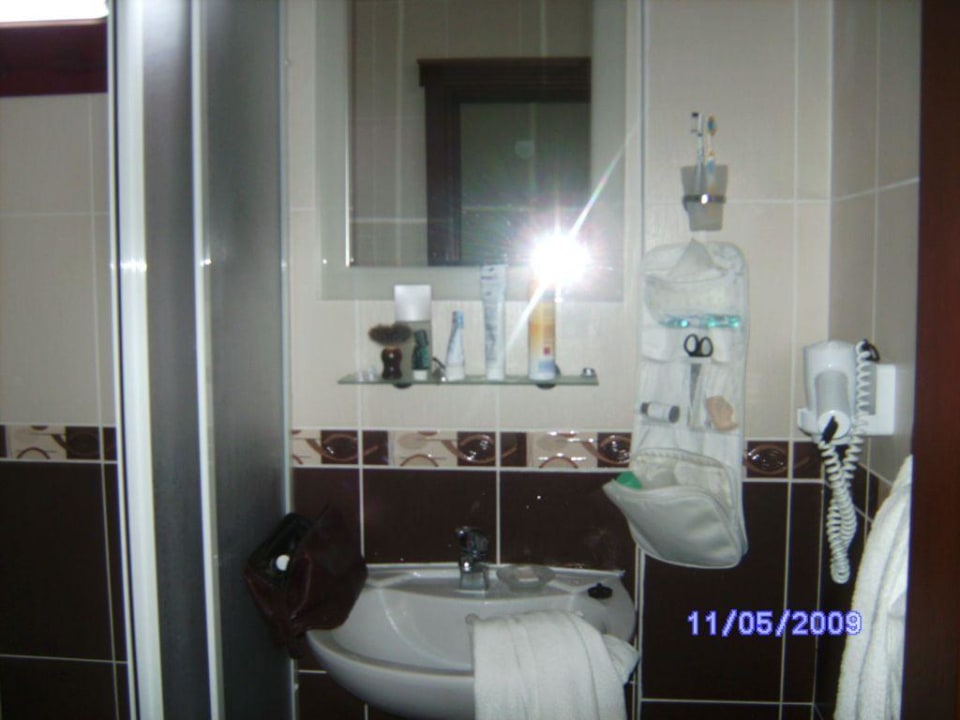 Bad  Zimmer 110 Günes Hotel