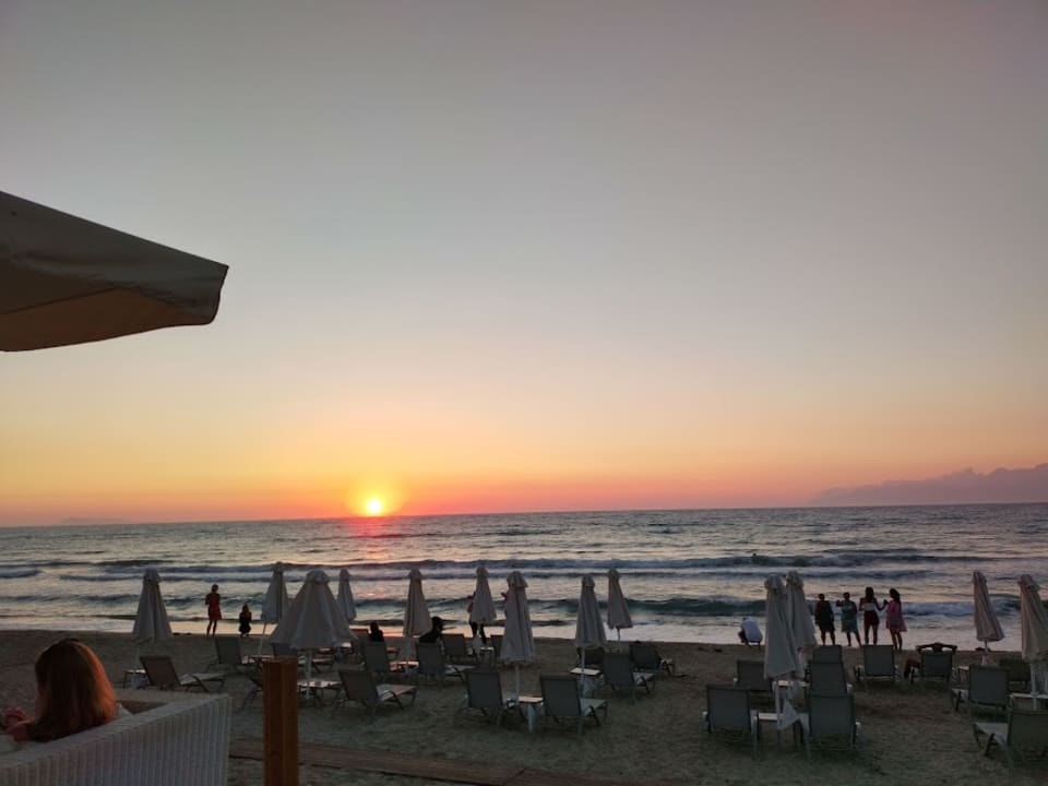 Strand Acharavi Beach Hotel