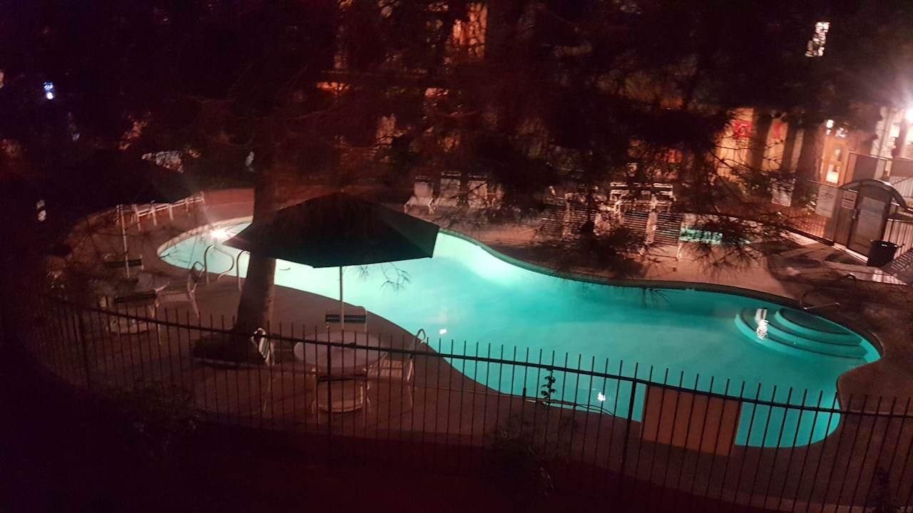Pool Saddle West Hotel Casino