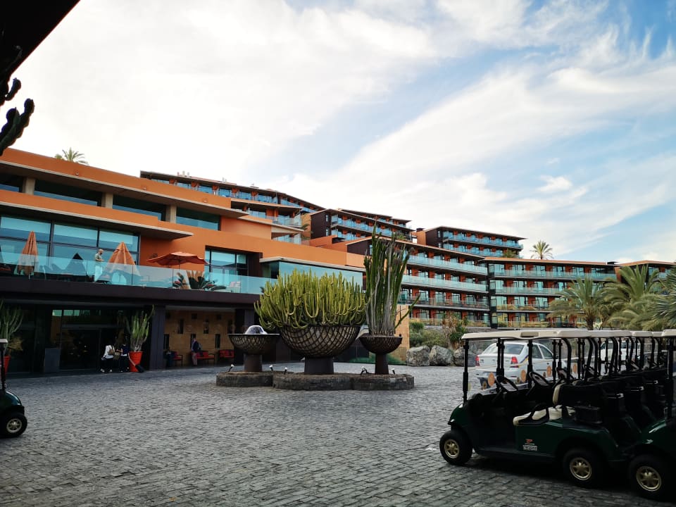 Außenansicht Salobre Hotel Resort & Serenity