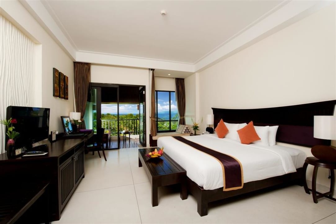 Deluxe Seaview Room Hotel Bhu Nga Thani Resort and Spa