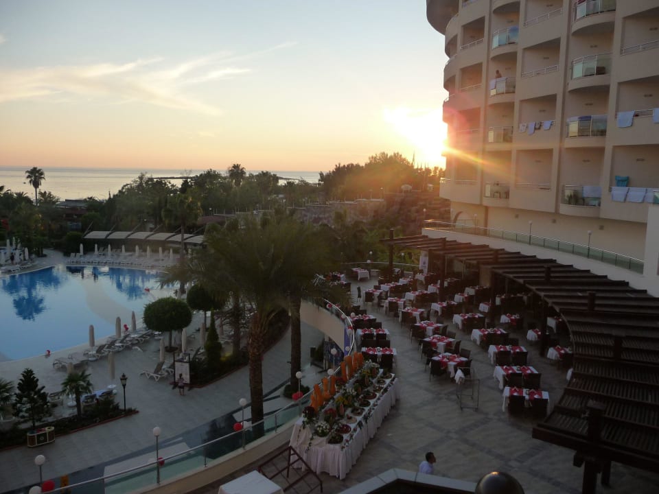 Aussenterrasse Saphir Resort & Spa