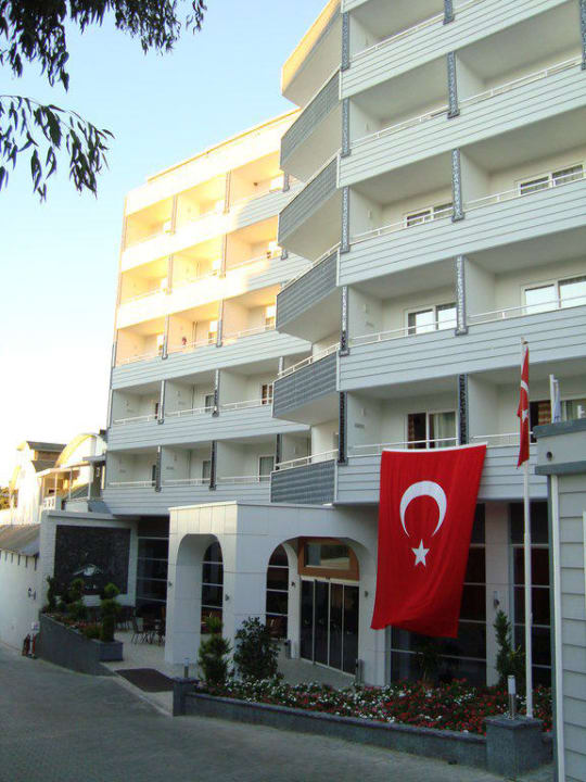 Eingangsbereich Mira Meridia Beach Hotel