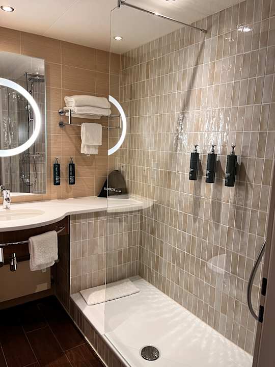 Zimmer Hilton Garden Inn Frankfurt Airport