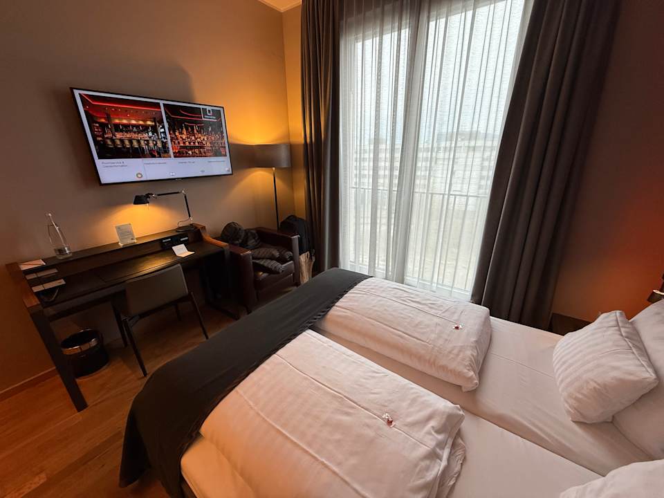 Zimmer Qube Hotel Bahnstadt