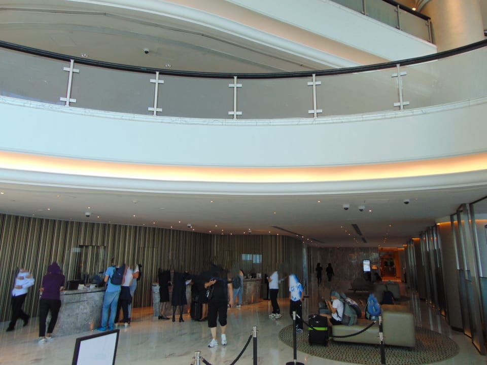 Lobby Harbour Grand Kowloon