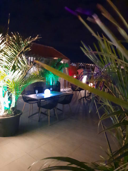 Gastro Los Olivos Beach Resort