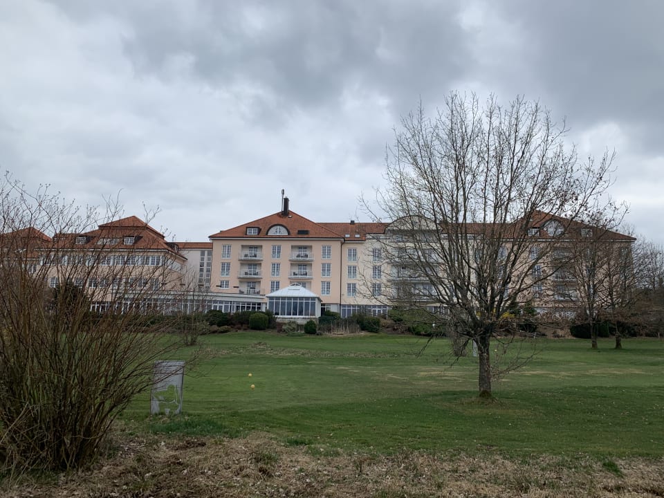 Außenansicht Golf & Sporthotel Wiesensee