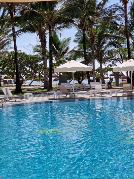 Pool Crystals Beach Resort Belle Mare, a member of Radisson Individuals