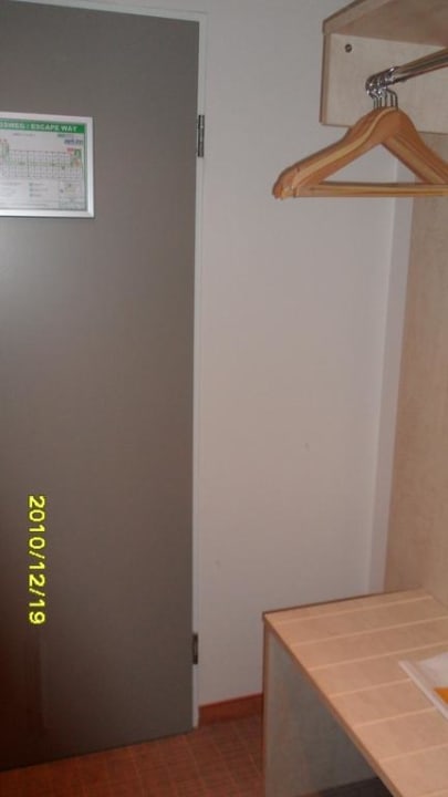 19.12.2010 - Zimmer 206 Select Hotel Hamburg Nord