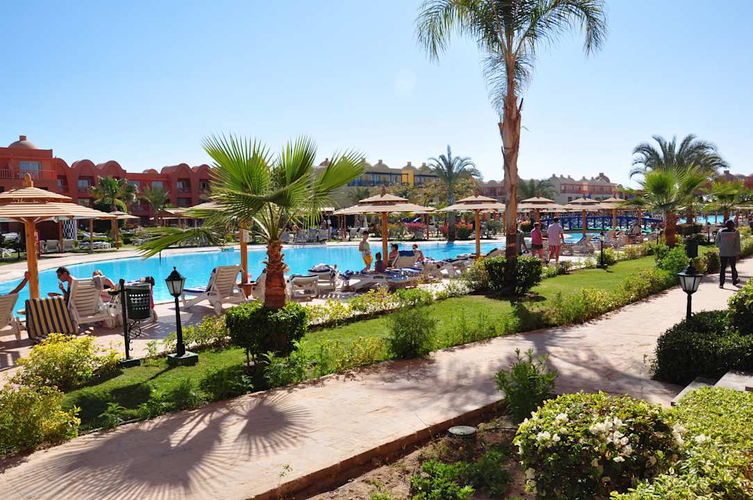 Widok z pokoju Titanic Beach Spa & Aqua Park