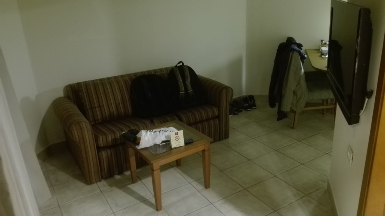 Zimmer Leonardo Suite Bat Yam