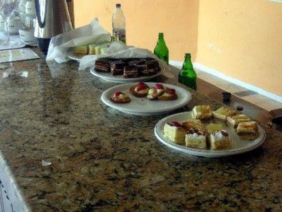 Cafe und Kuchen die 2th... An der Bar Hotel African Queen