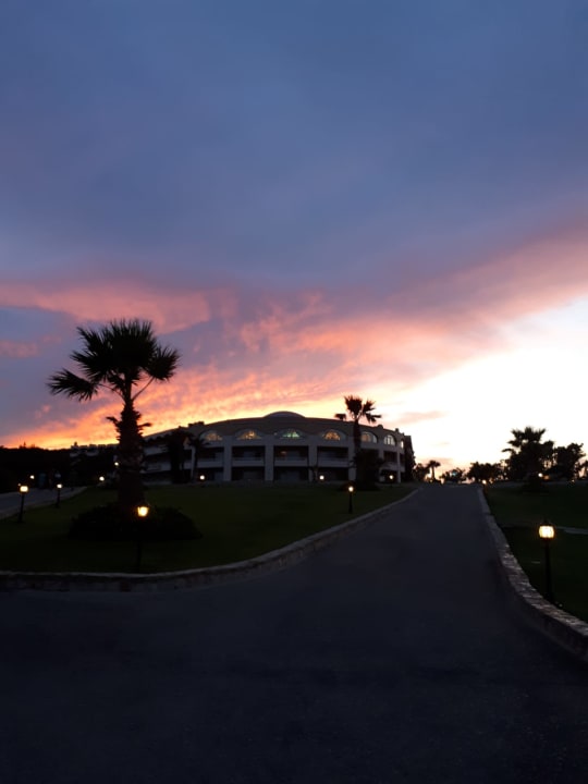 Gartenanlage Hotel Kalithea Horizon Royal