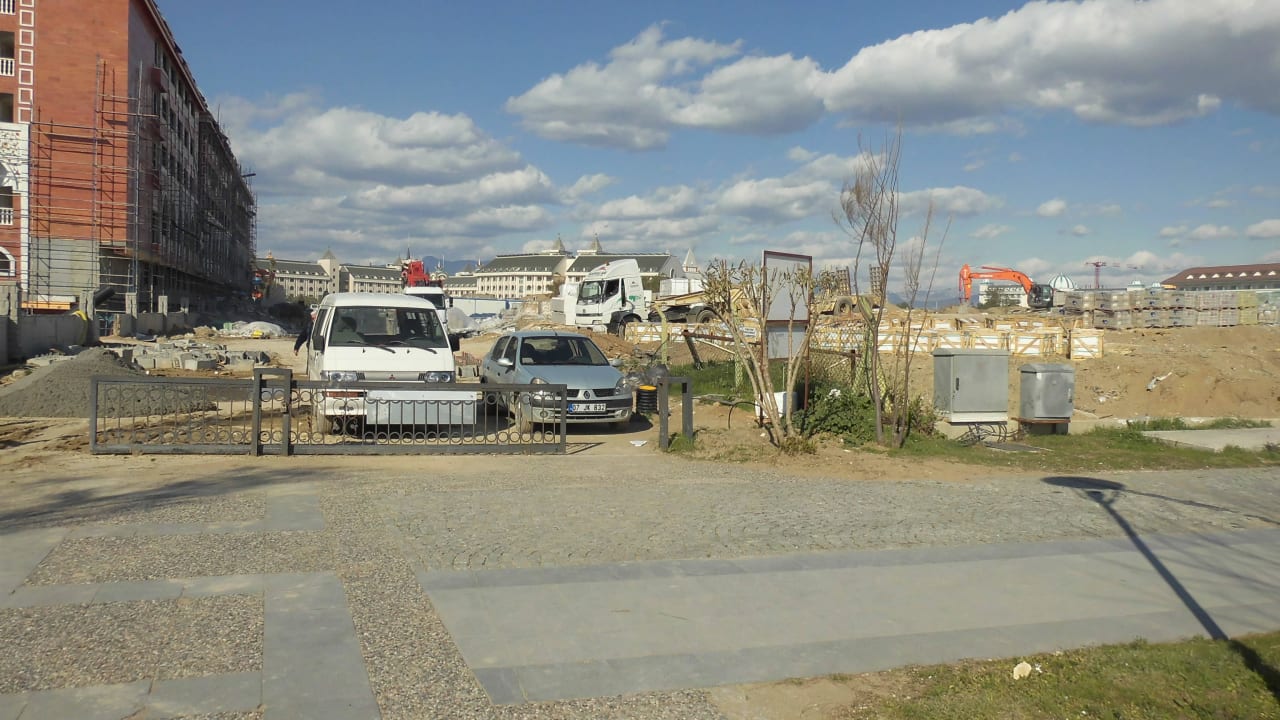 Kein Durchkommen vom Strand Royal Taj Mahal Hotel