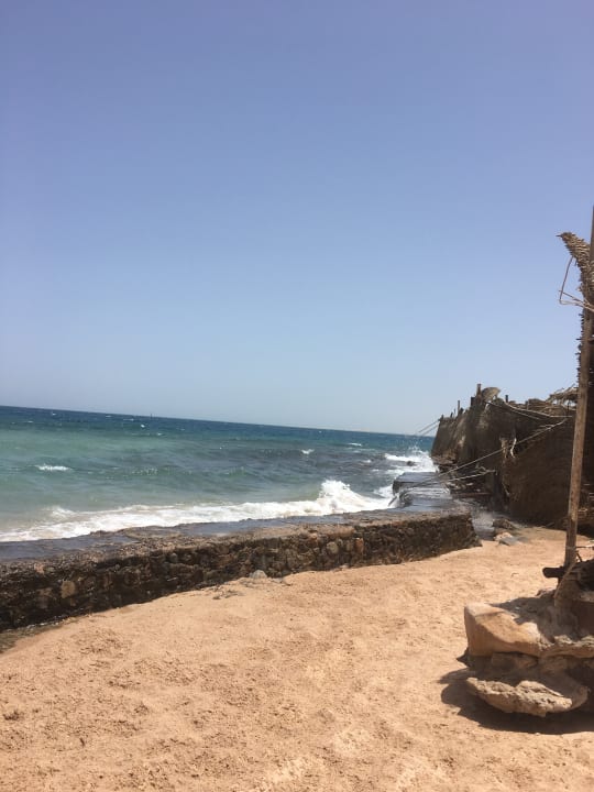 Strand Menaville Safaga