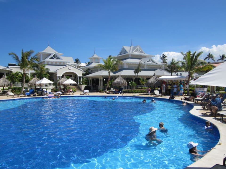 Pool Bahia Principe Luxury Esmeralda