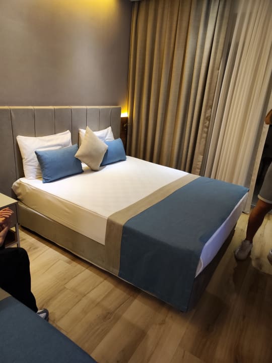 Zimmer Side Story Resort & Spa