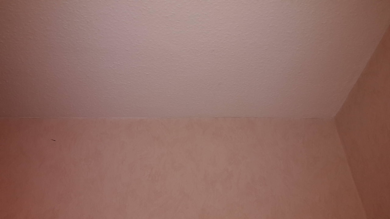 Alte Tapeten?  Hotel an der Therme