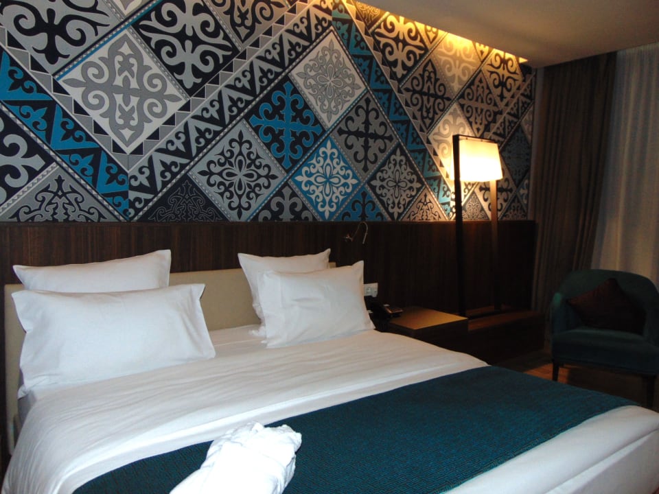 Zimmer Mercure Almaty City Center