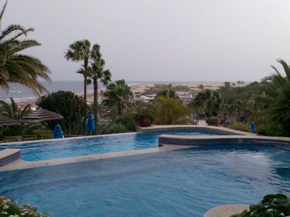 Ausblick vom oberen Pool Corallium Dunamar by Lopesan Hotels